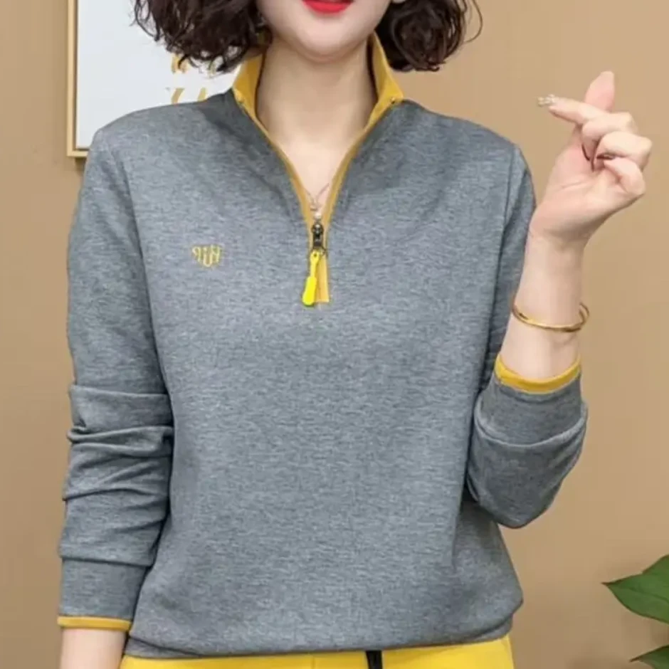 春季新款时尚洋气百搭半拉链设计刺绣撞色百搭显瘦休闲上衣T恤衫