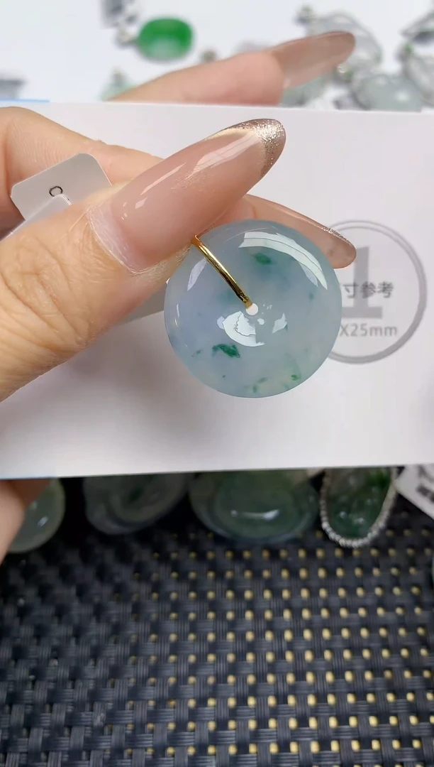 颈饰18K金镶嵌翡翠天然缅甸A货翡翠百元以上9元证书费自理