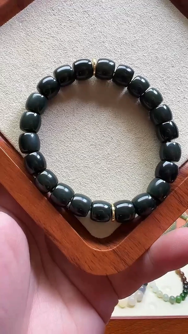 合金手串和田玉10mm塔青直切单圈