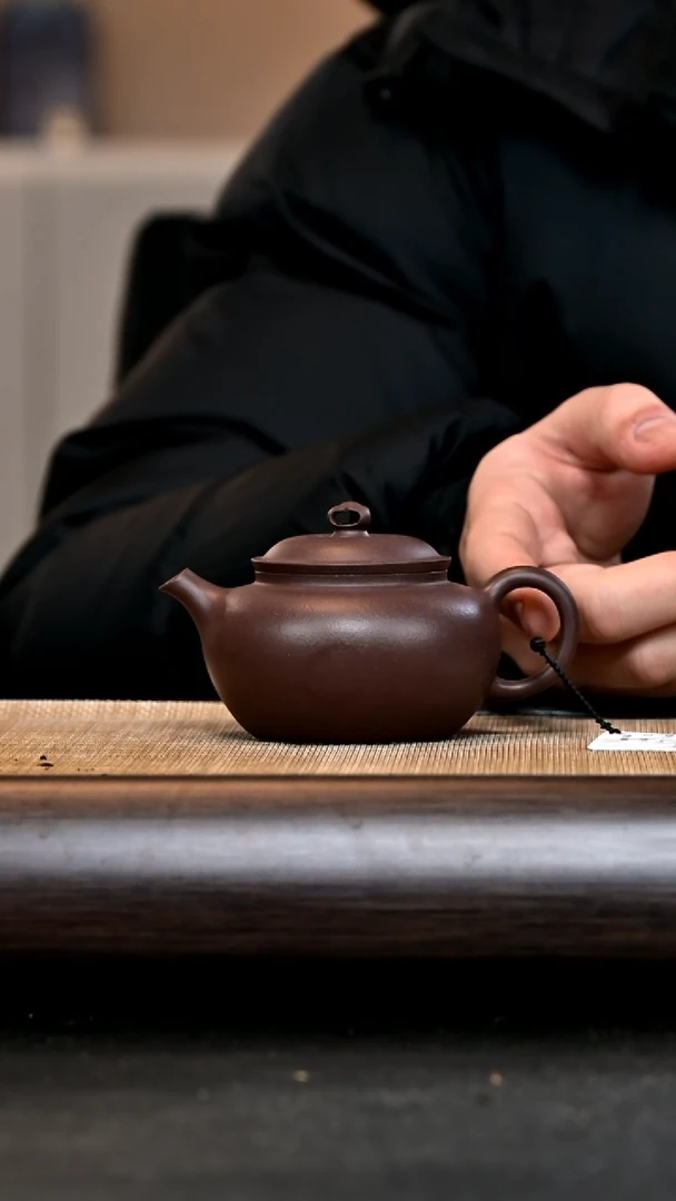 【闪购商品】紫砂茶壶EK13001 全手镂空佛铃 底槽清