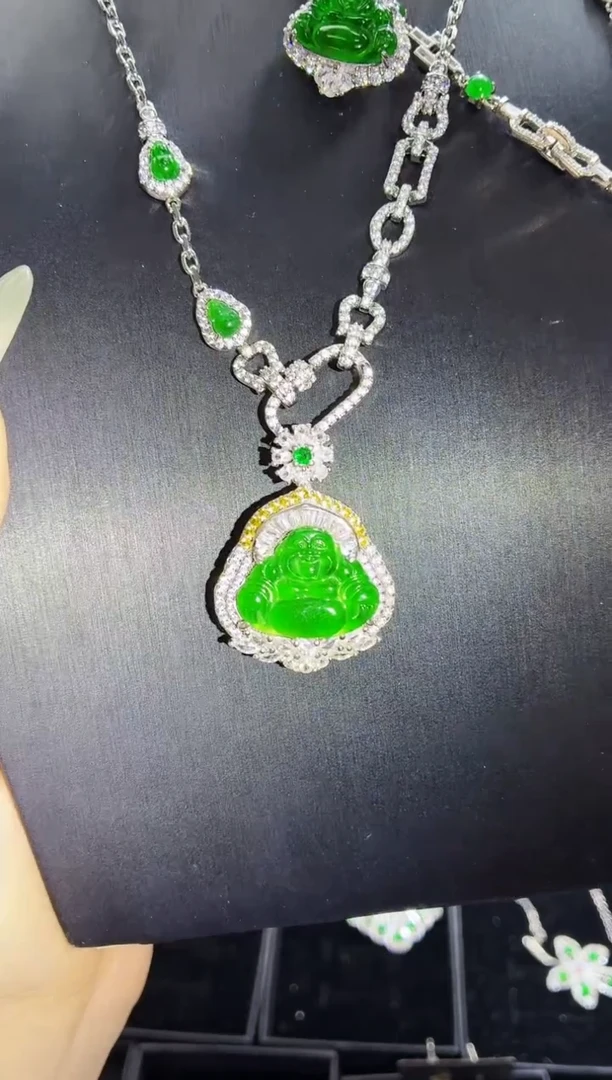 翡翠未镶嵌吊坠(不含链)天然翡翠a货 多样性发其一
