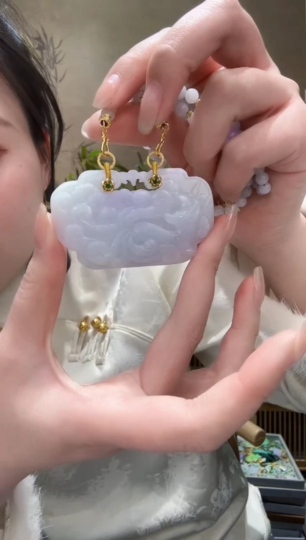 【闪购商品】翡翠颈饰未镶嵌吊坠