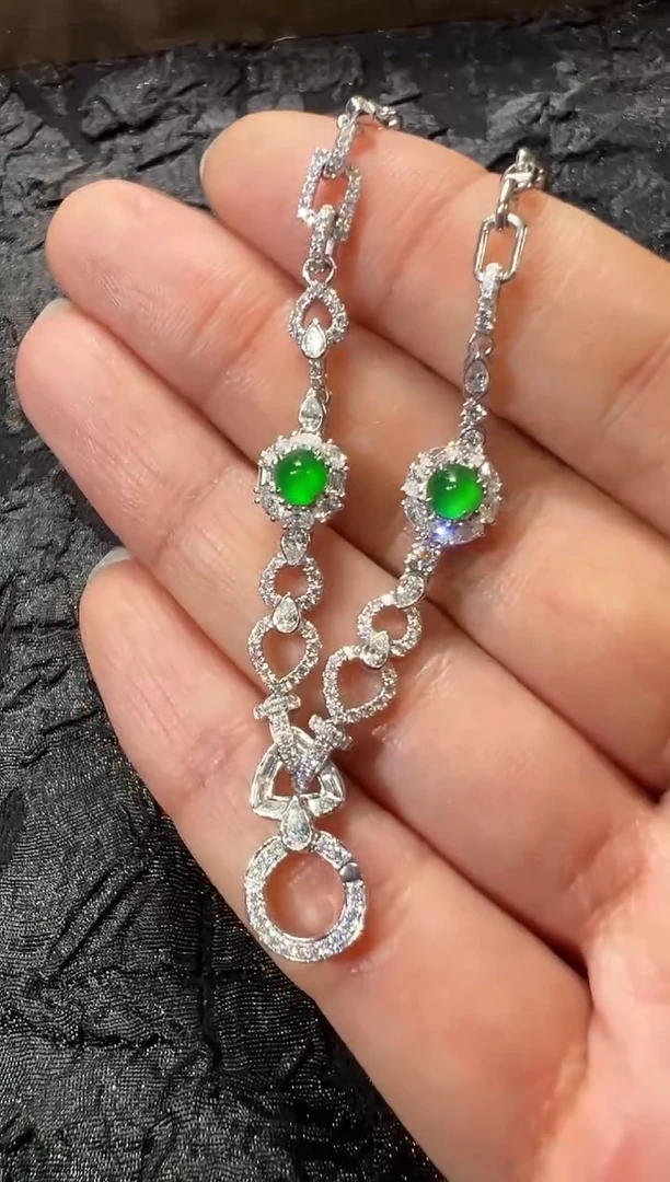 项链18K金镶嵌翡翠高冰正阳绿蛋面万能链