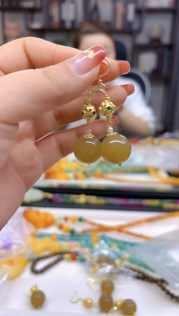 【闪购商品】和田玉（糖玉）耳饰14K金镶嵌E247