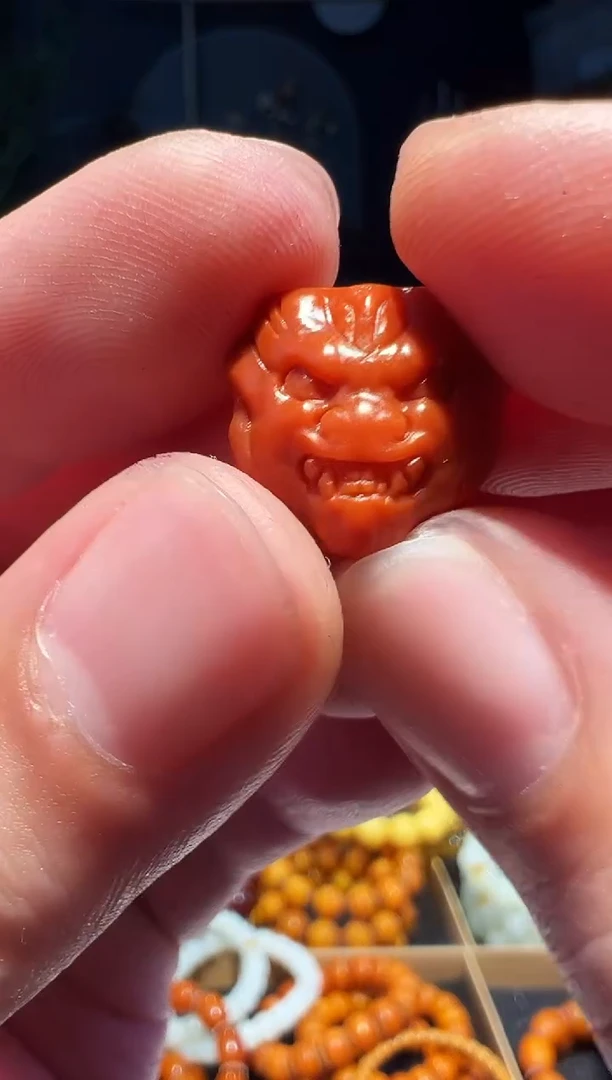 【闪购商品】南红玛瑙吊坠(不含链)未镶嵌三通