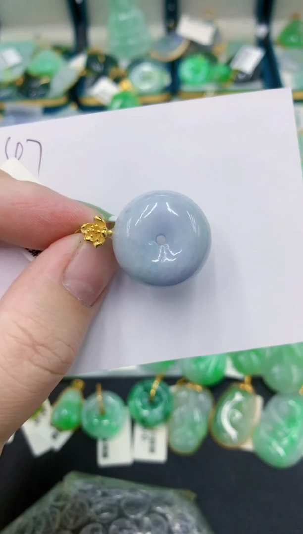 翡翠未镶嵌颈饰111111