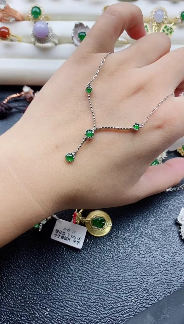 银S925镶嵌戒指翡翠1