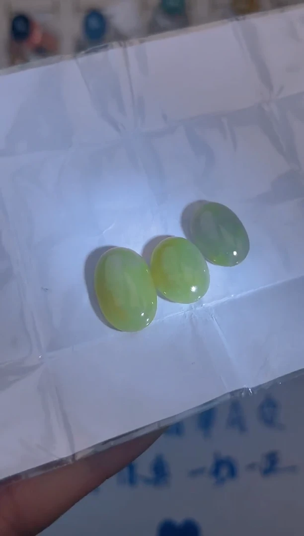 裸石翡翠天然翡翠蛋面11