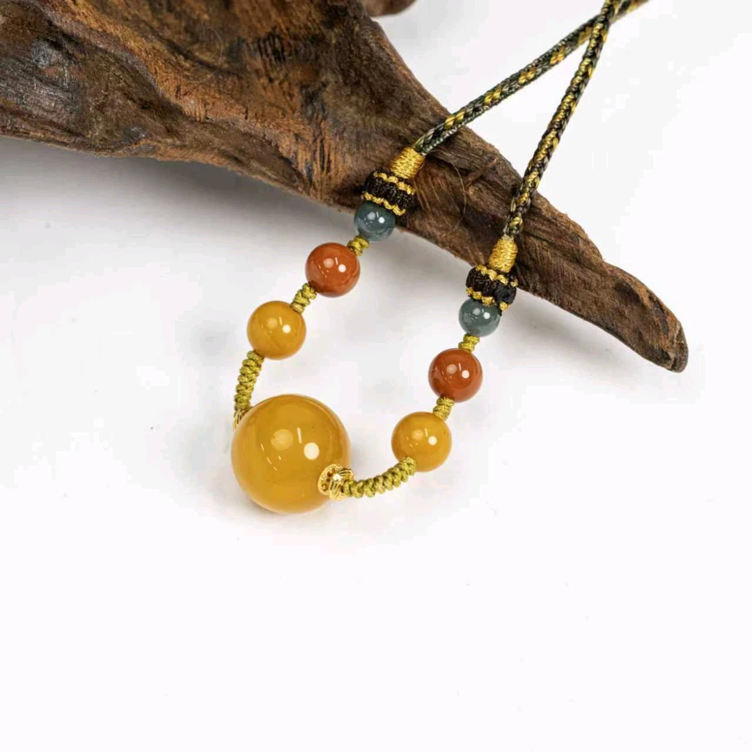 【普陀山欢喜】 蜜蜡吊坠（发货多样性一件）S41512