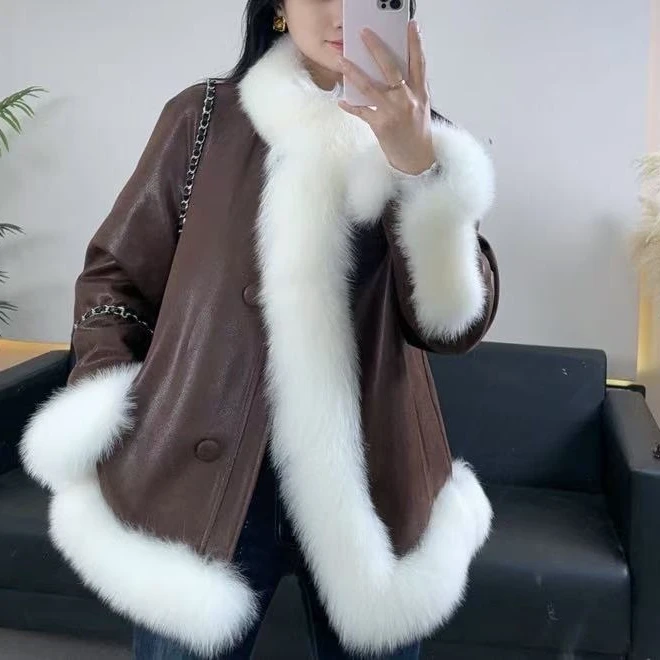 【笑燃儿】2024全新麂皮面料狐狸毛领白鹅绒外套
