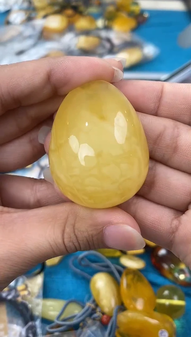 未镶嵌琥珀裸石天然琥珀蜜蜡