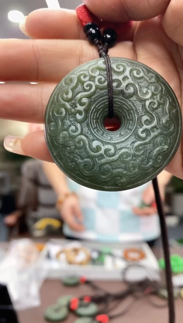 【闪购商品】和田玉吊坠未镶嵌多样式发货随机发一