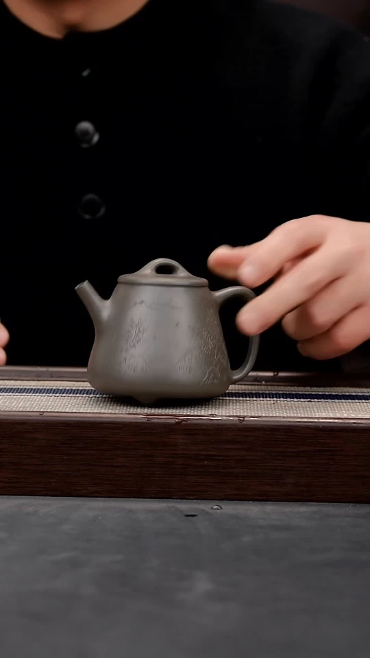 【闪购商品】紫砂茶壶天青刻绘高瓢