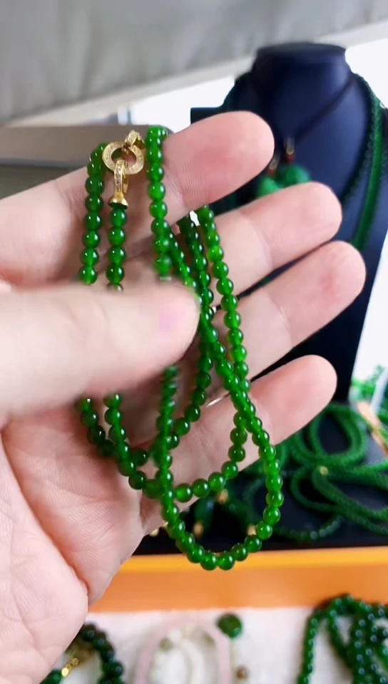 和田玉（碧玉）未镶嵌项链4