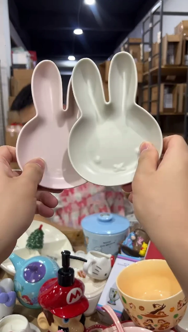 瓷片小号粉色加灰色米菲兔盘子2件套