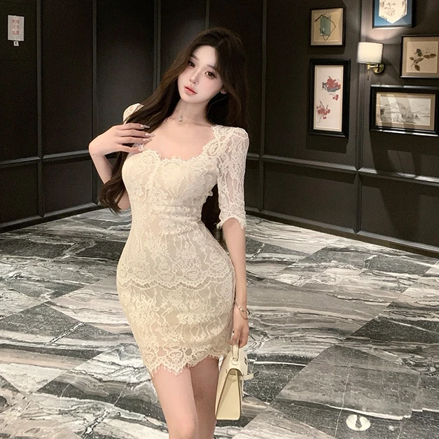 法式气质名媛高级感女人味蕾丝连衣裙御姐性感显身材修身包臀短裙