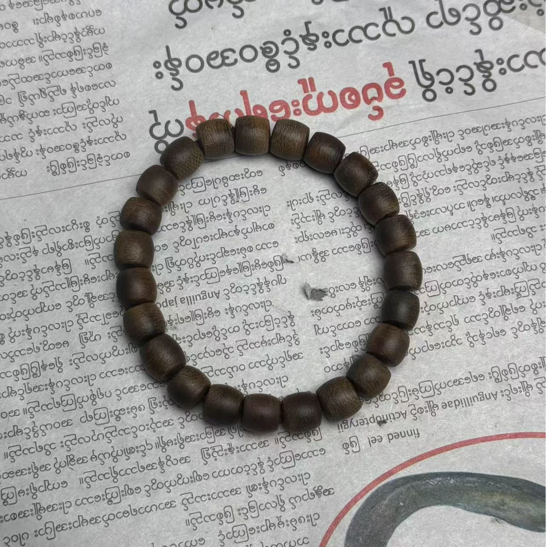 DNYYN25 莺歌绿棋沉香单圈手串（多样性发货）