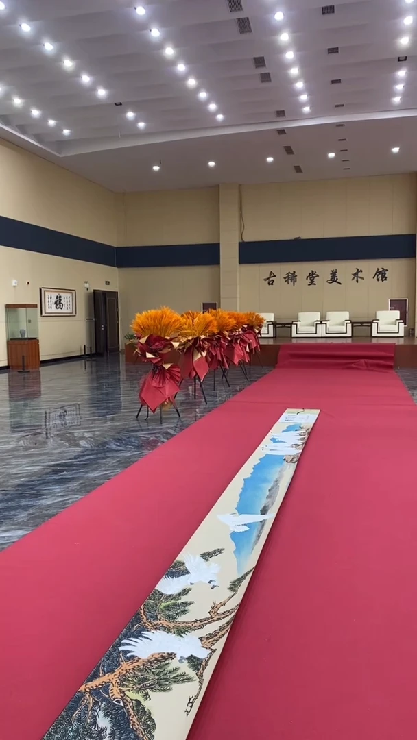 国画释天宇白松鹰图长卷