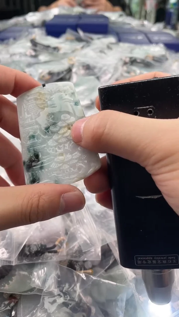 颈饰未镶嵌翡翠25/11/24/.52