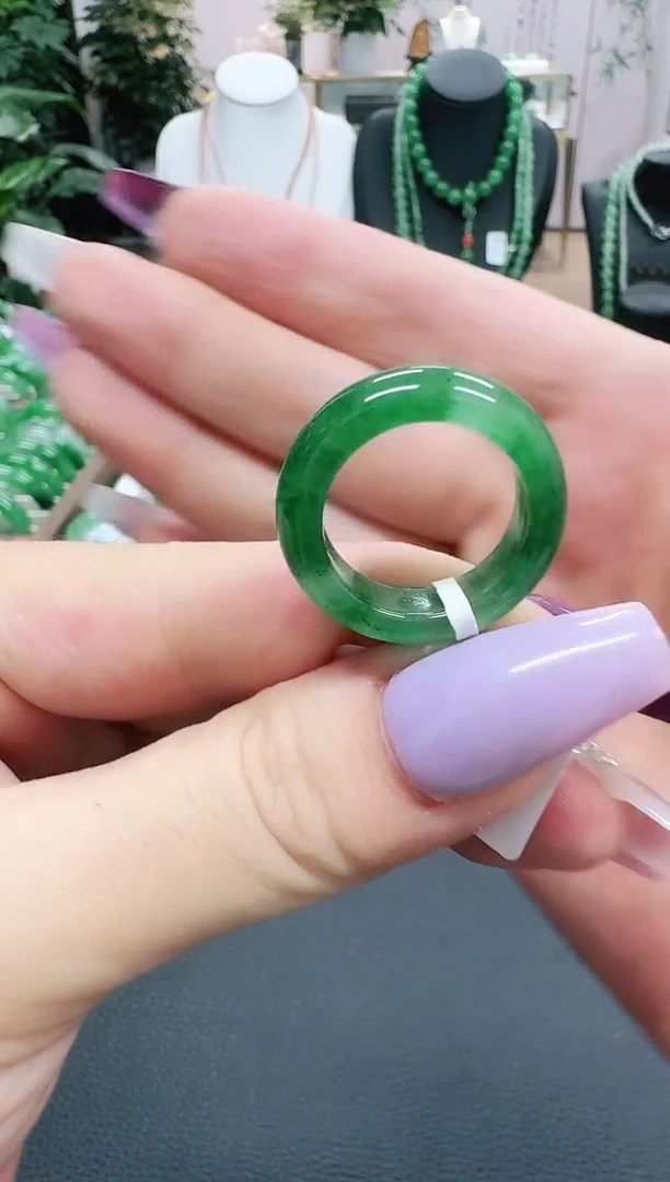 未镶嵌1石英质玉（非洲翠）/0112