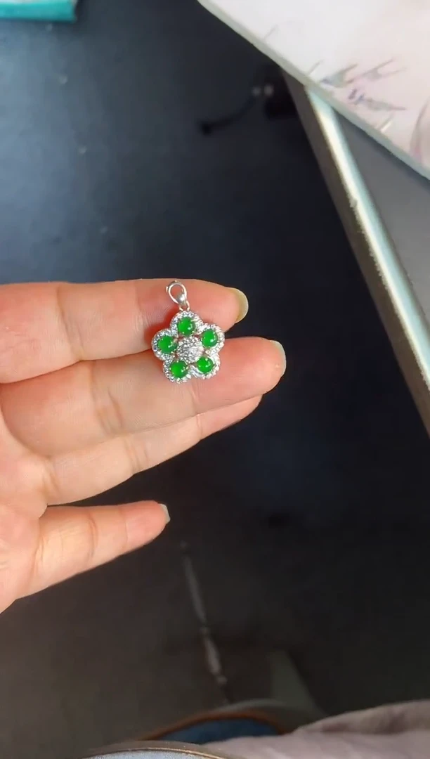 吊坠(不含链)银S925镶嵌翡翠1
