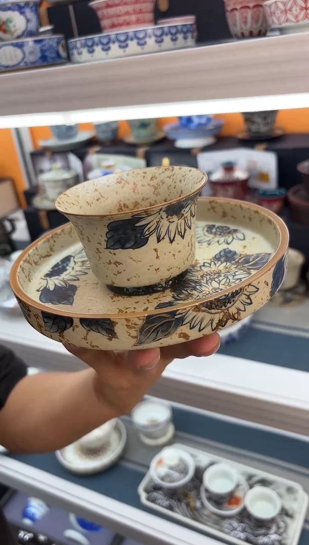 我们都在努力奋斗