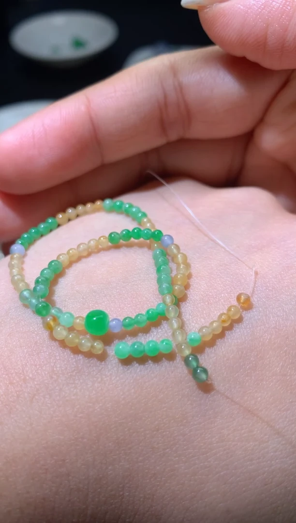 未镶嵌定制翡翠毛货