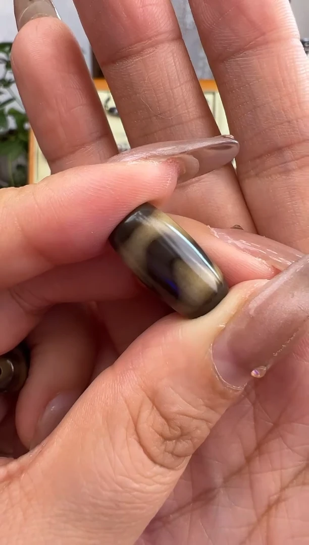 【闪购商品】玛瑙/玉髓吊坠(不含链)未镶嵌17.微瑕随机发