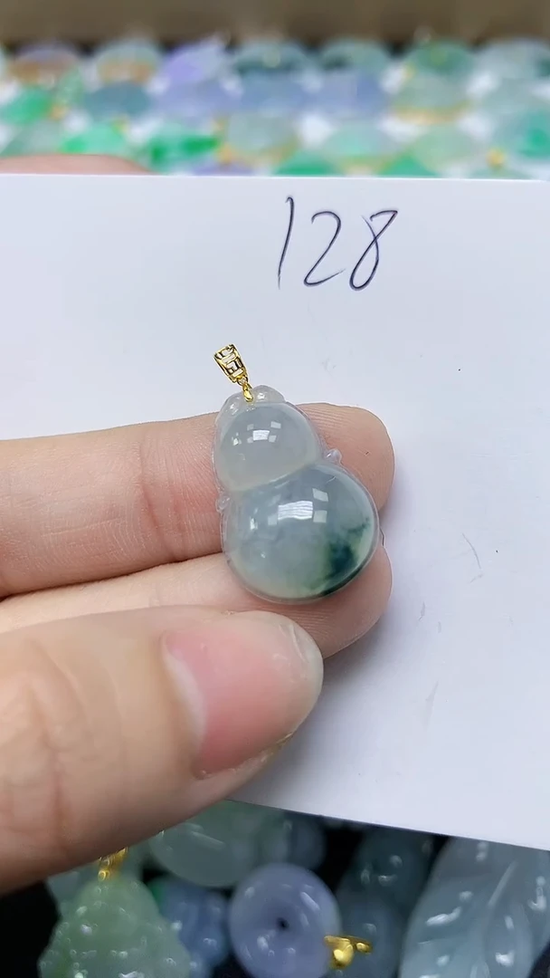 翡翠未镶嵌颈饰 天然缅甸翡翠A货