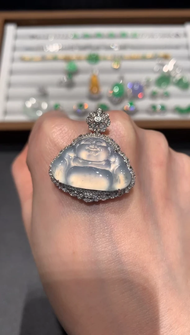 【闪购商品】翡翠吊坠(不含链)18K金镶嵌12800