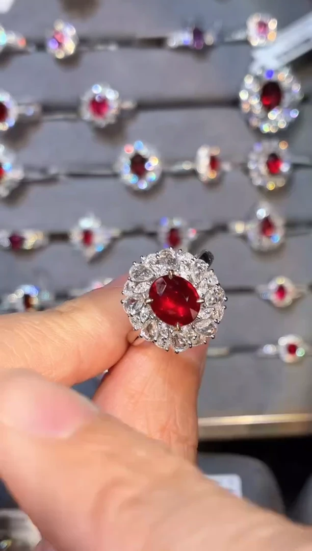18K金镶嵌戒指红宝石【闪购】2.01ct/七天鉴赏/无烧鸽血红
