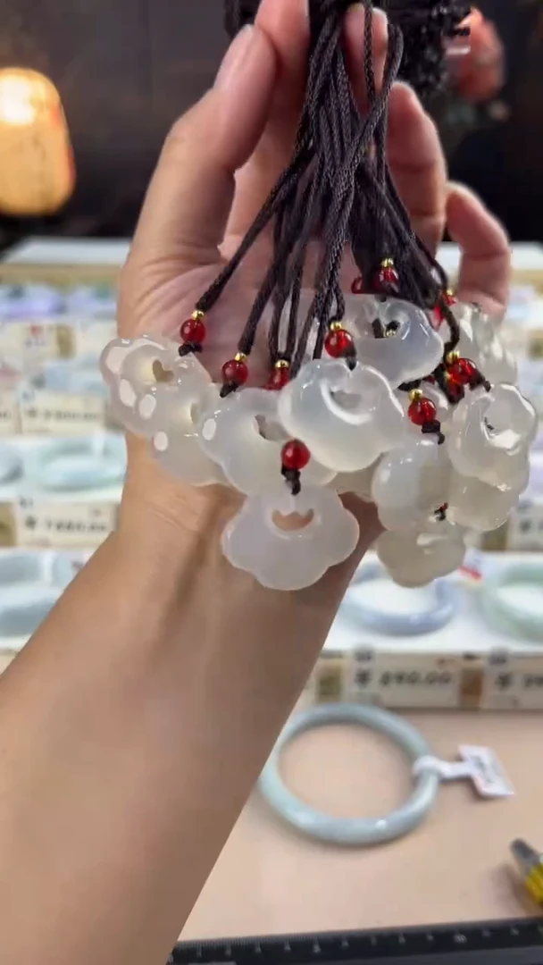 【闪购商品】玛瑙/玉髓吊坠(不含链)未镶嵌多样性发货发一件