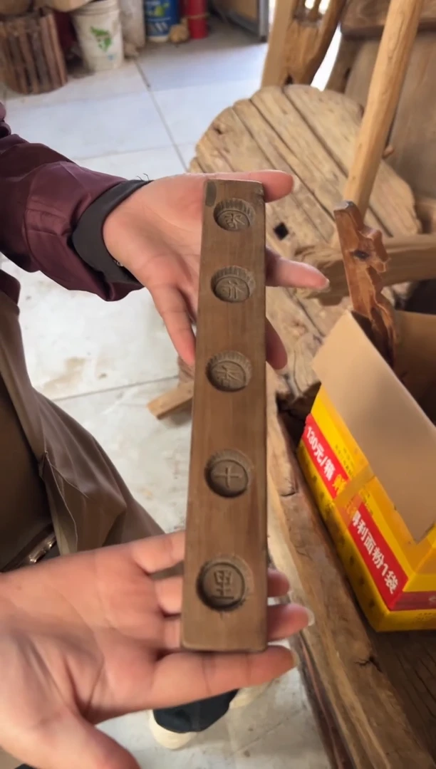 木（非红木类）模具