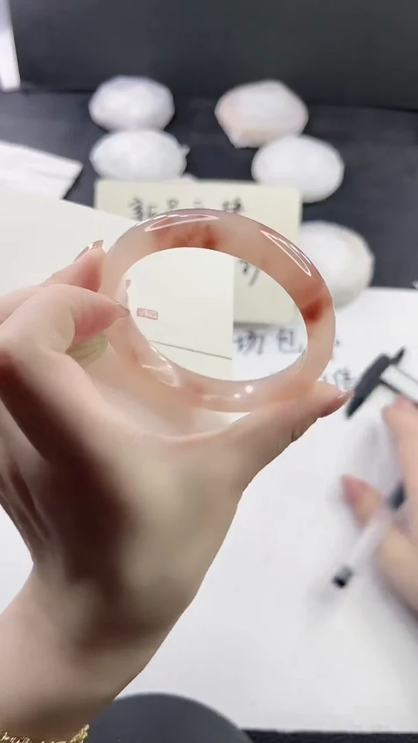 未镶嵌手镯石英质玉L259-63