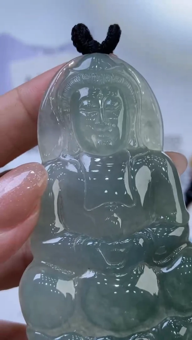 翡翠挂件未镶嵌317769    /多样性发一件