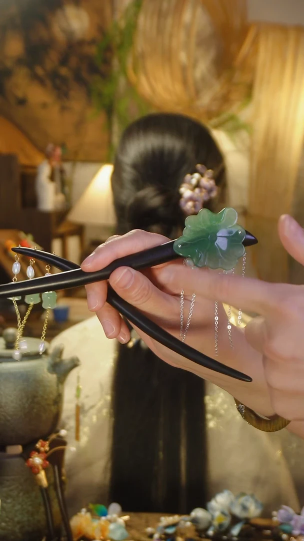 木原创铃兰加荷叶步摇