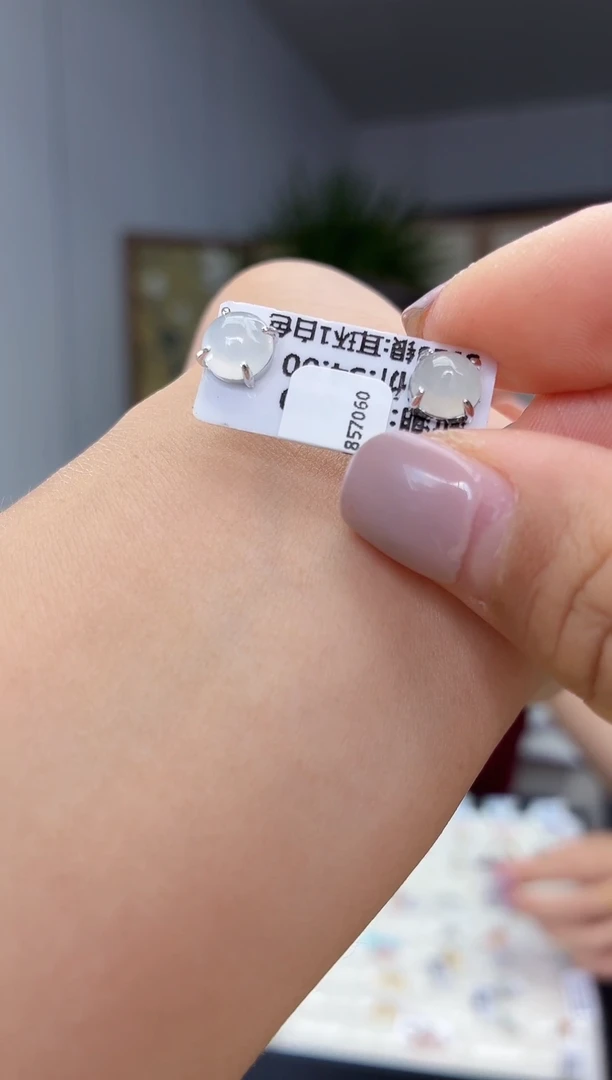 银S925镶嵌翡翠耳饰张**子1