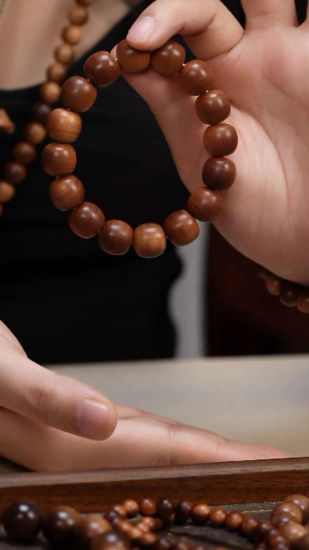 檀香木手串/手链老山檀香13*14老型单圈香水料