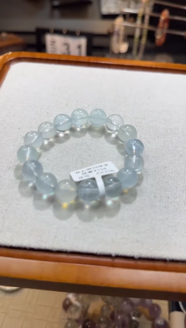 水晶手链未镶嵌z*?天然水晶 多样性发货其一