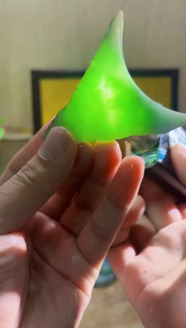 颈饰未镶嵌翡翠A货常星4200