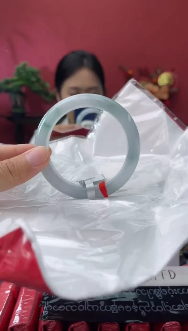 未镶嵌手镯翡翠3