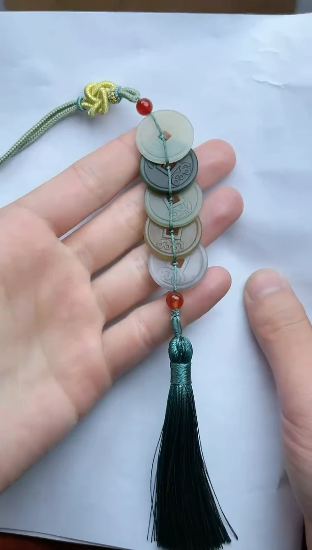 【闪购商品】和田玉挂饰未镶嵌车挂kk