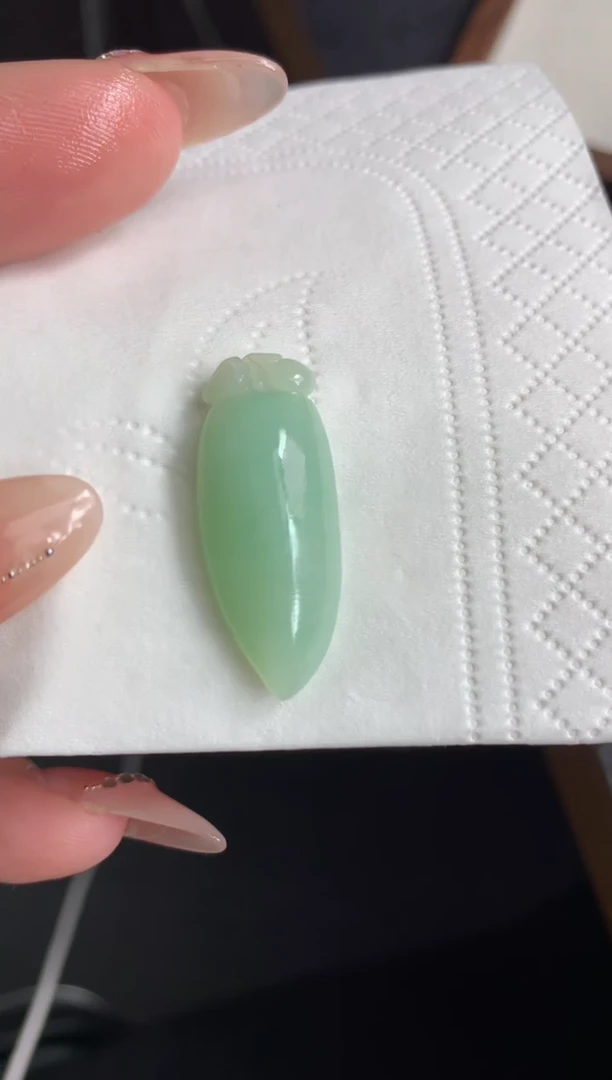 【闪购商品】定制翡翠未镶嵌福瓜