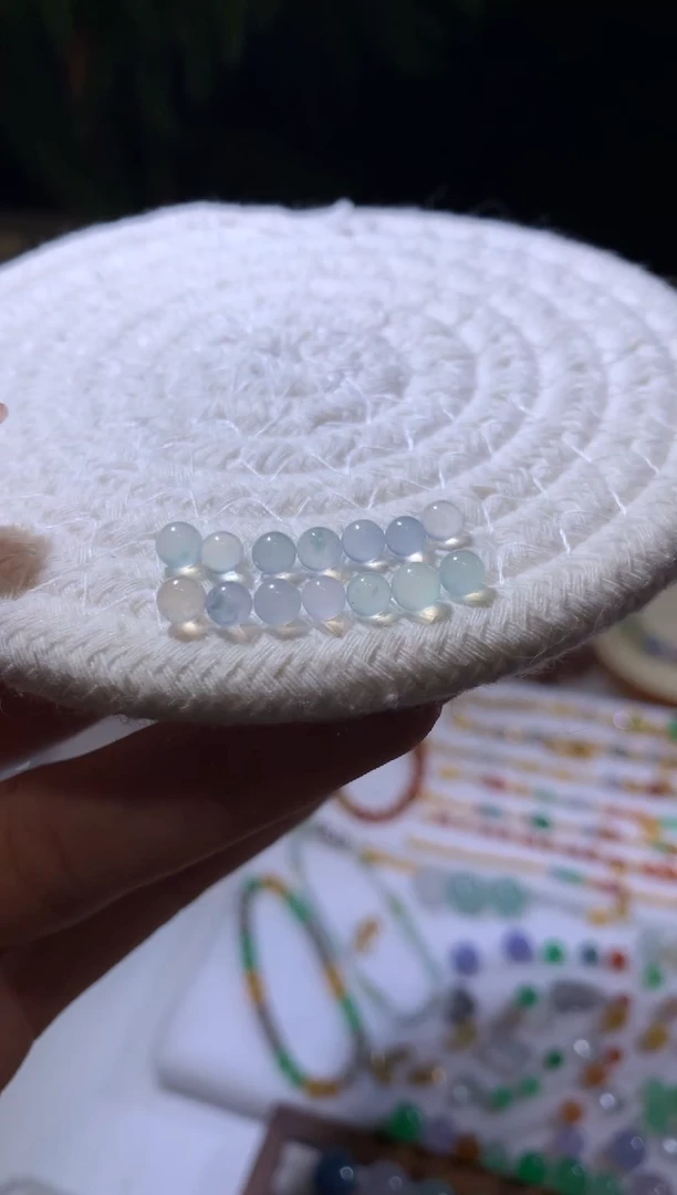 未镶嵌定制翡翠多样性发货一件发货4+卡珠子