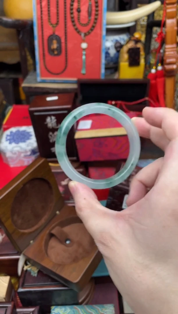 未镶嵌手镯翡翠-------------354