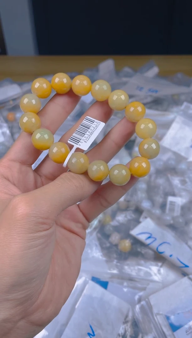 定制翡翠未镶嵌珠串