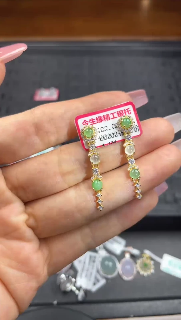 银S925镶嵌戒指翡翠天然翡翠A货
