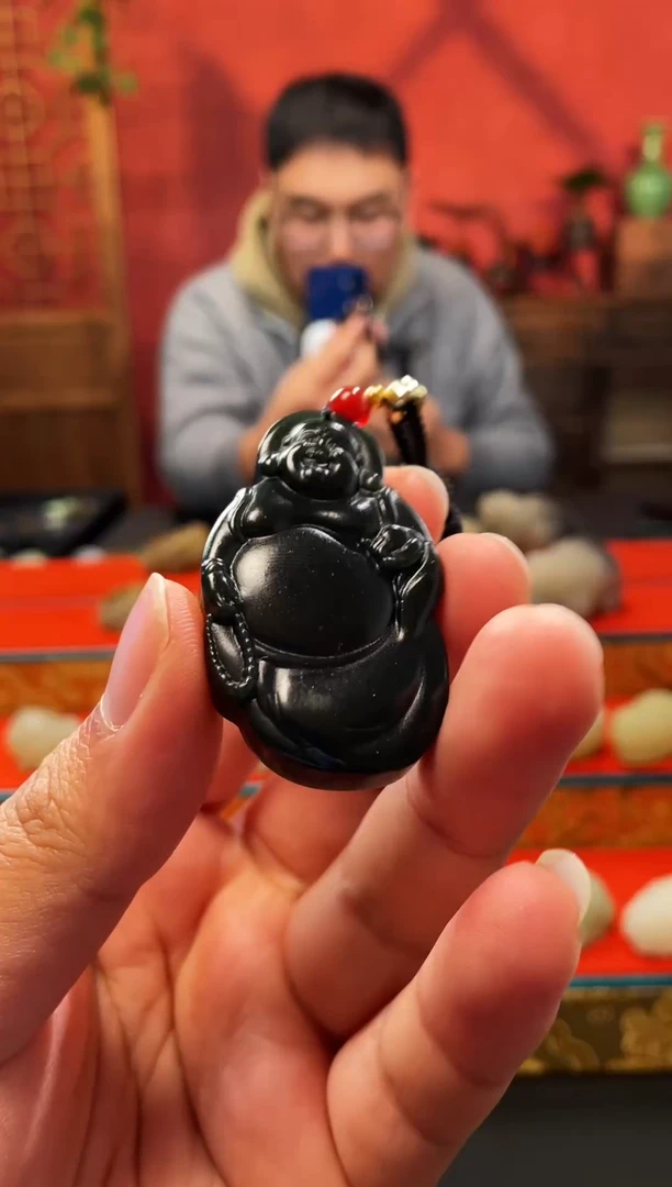 吊坠(赠链)未镶嵌和田玉佛公