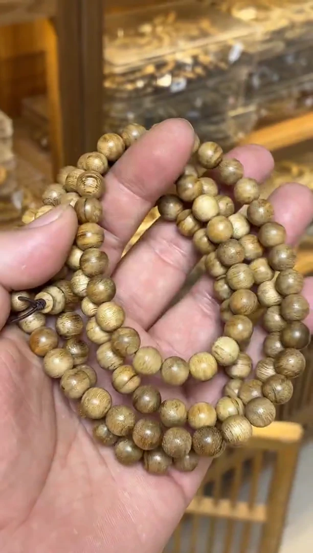 沉香手串 达拉干圆珠长串0.9多样性发其一