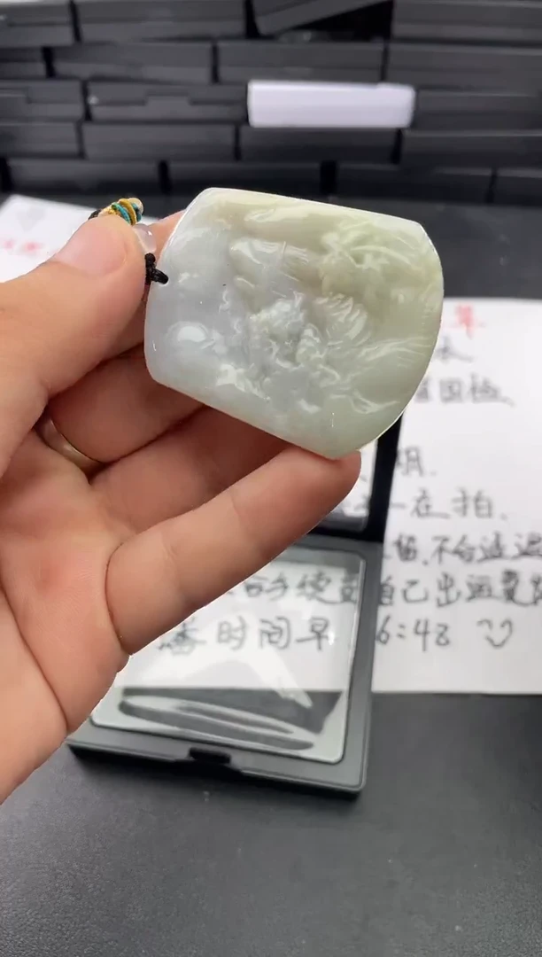 颈饰未镶嵌翡翠..../8/23/ 159